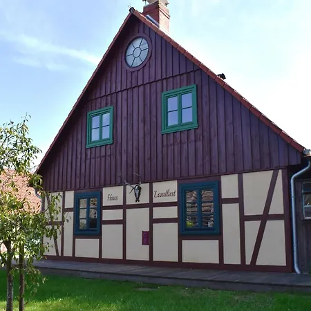 In Am Seenplatte Dom wakacyjny